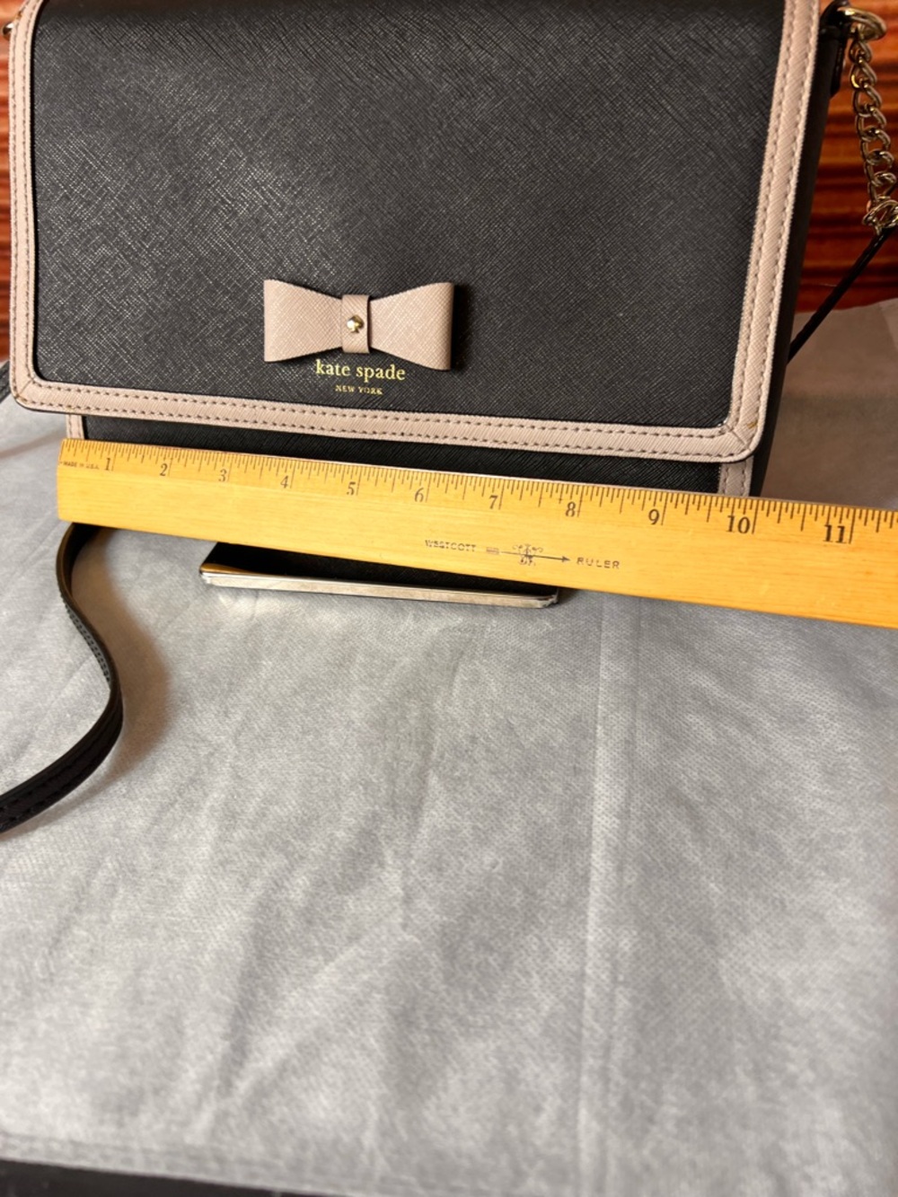 Kate Spade New York HAZEL COURT ALEK CROSSBODY, excellent condition - Picture 14 of 16